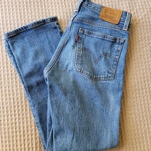 Levi's Wedgie Straight Jeans